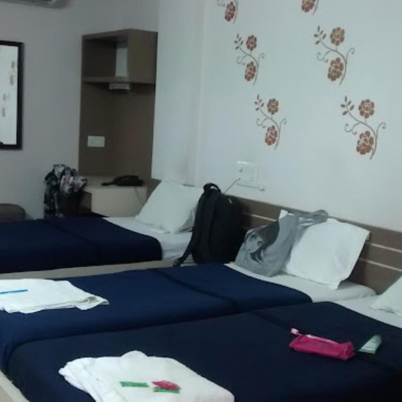 Hotel Divya Jyot Residency Bhuj Exterior foto